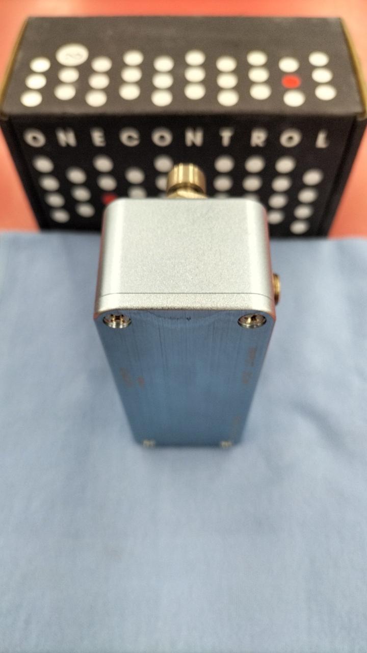 ONE CONTROL Bass Preamplifier BLUE360 AIAB