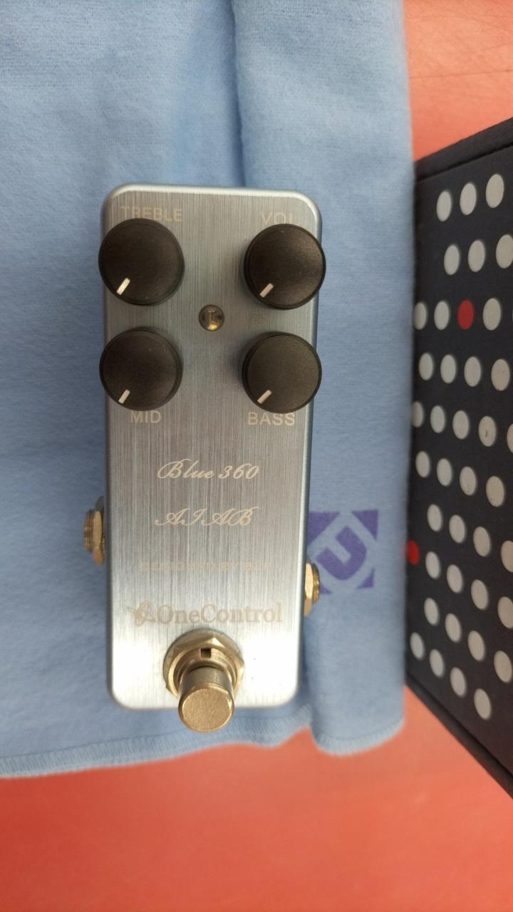 ONE CONTROL Bass Preamplifier BLUE360 AIAB