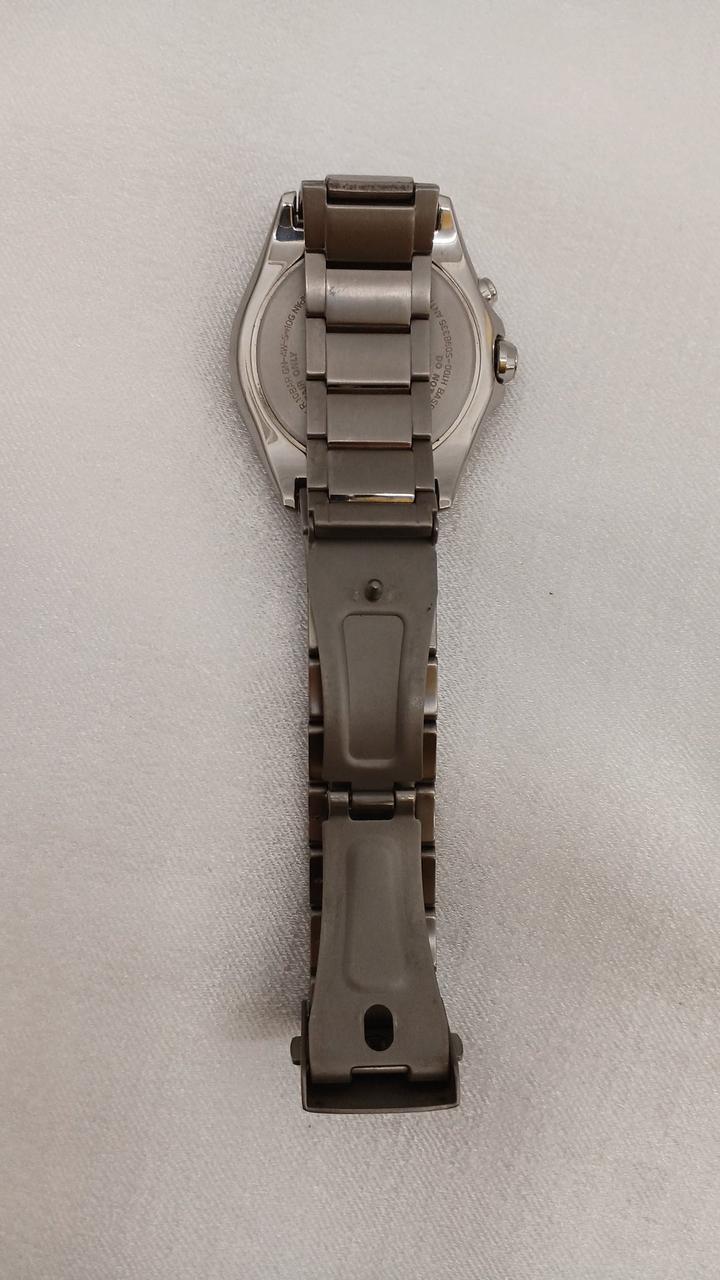 CITIZEN Eco-Drive H100-S098335