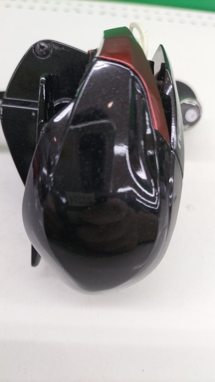 SHIMANO Baitcasting Reel GENPU XT 150 with Box