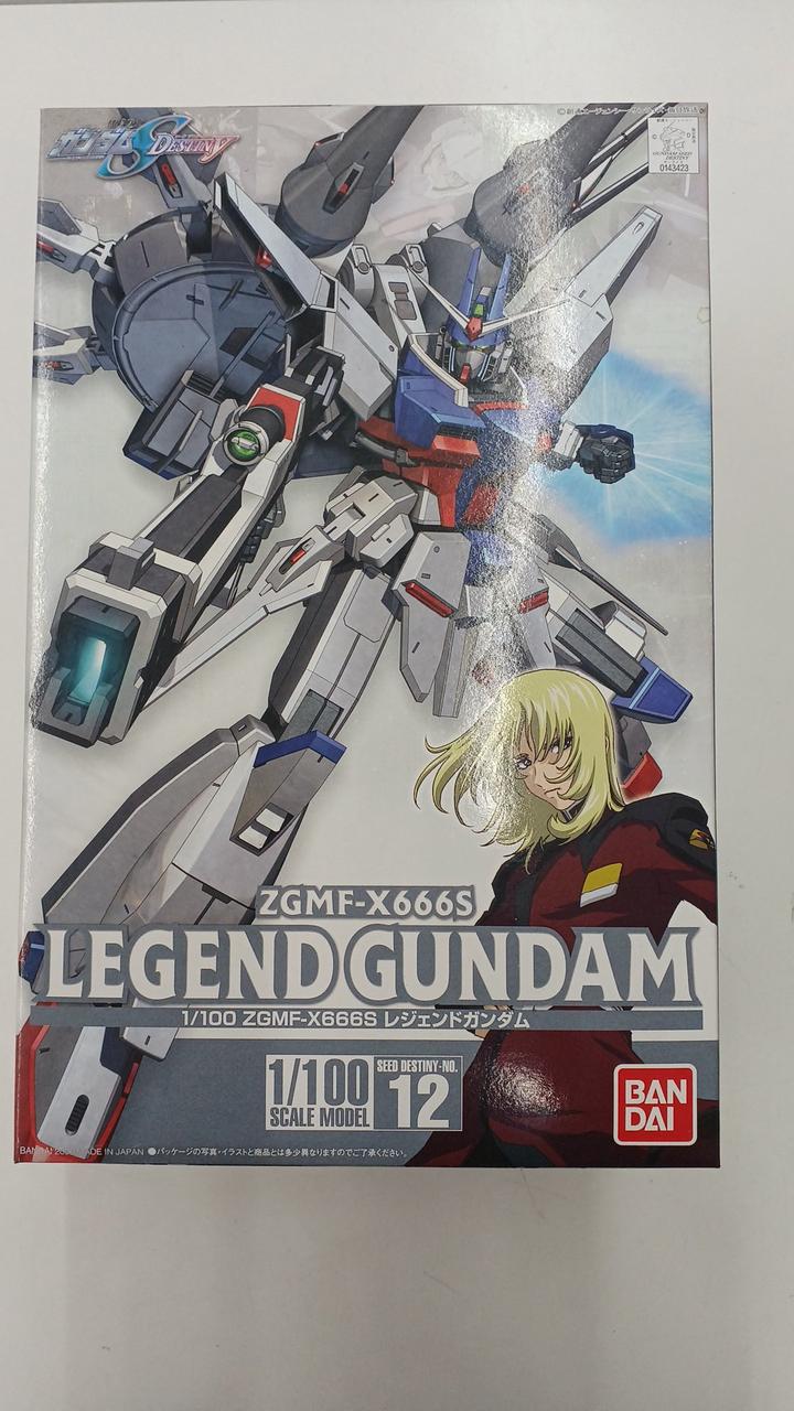 BANDAI Mobile Suit Gundam SEED DESTINY (Seed Destiny 1/100 Legend Gundam First Limited Edition) - Banzai Thrifting | BanzaiHobby