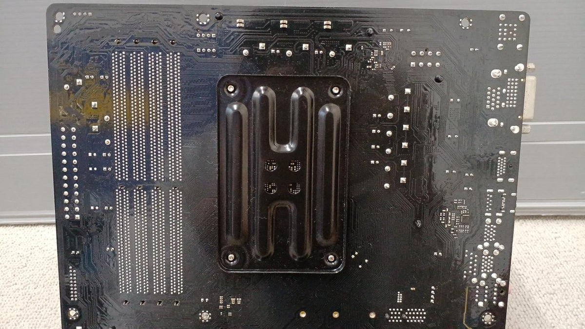 ASROCK Motherboard: B450M PRO4
