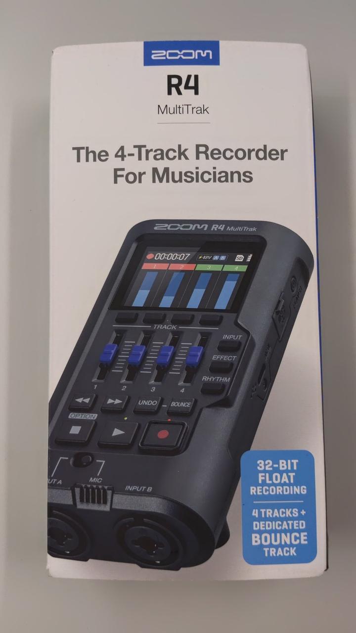ZOOM Portable MTR R4 MULTITRACK