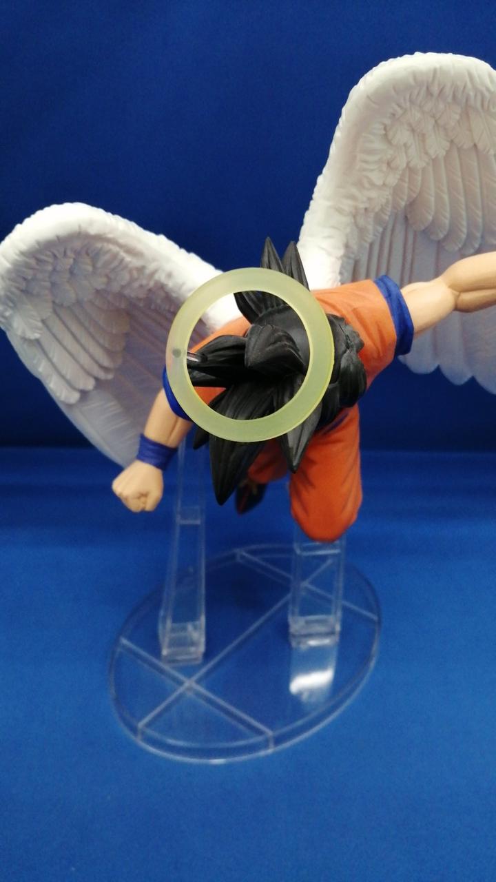 BANDAI Figure Son Goku (with King Kai) "Ichiban Kuji Dragon Ball: Duel to the Future!!"
