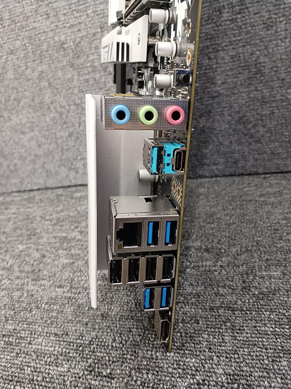 ASROCK Motherboard B650TW - Banzai Thrifting | BanzaiHobby