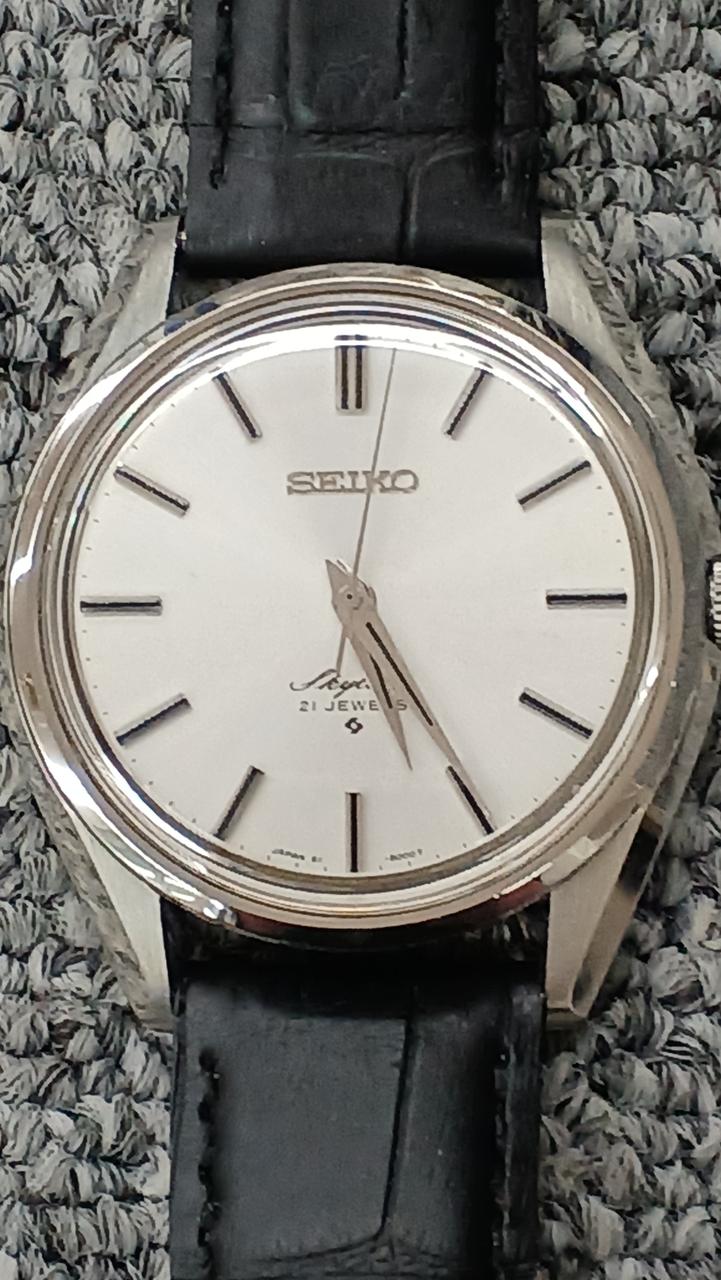 SEIKO Manual Wind Wristwatch 6100-8000