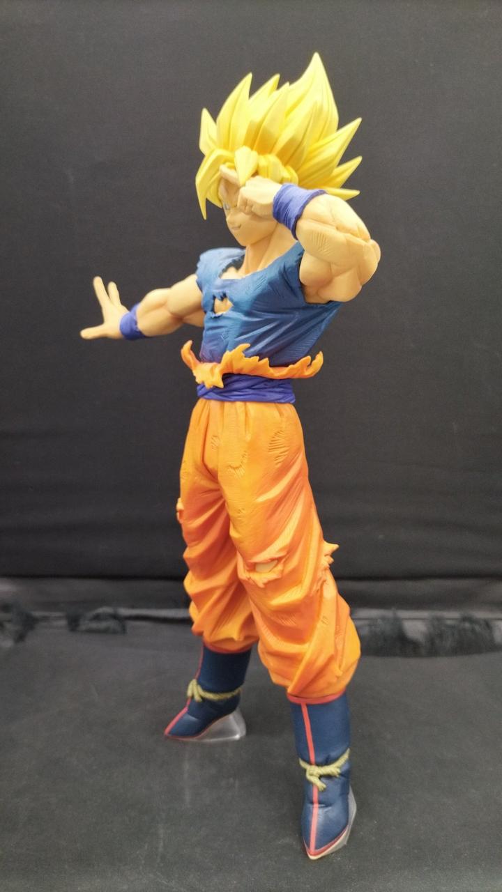BANDAI Ichiban Kuji Dragon Ball Clash! Battle for the Universe Prize D: Son Goku