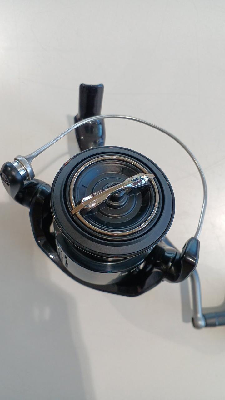 SHIMANO Spinning Reel 24EXSENCE BB 4000MHG