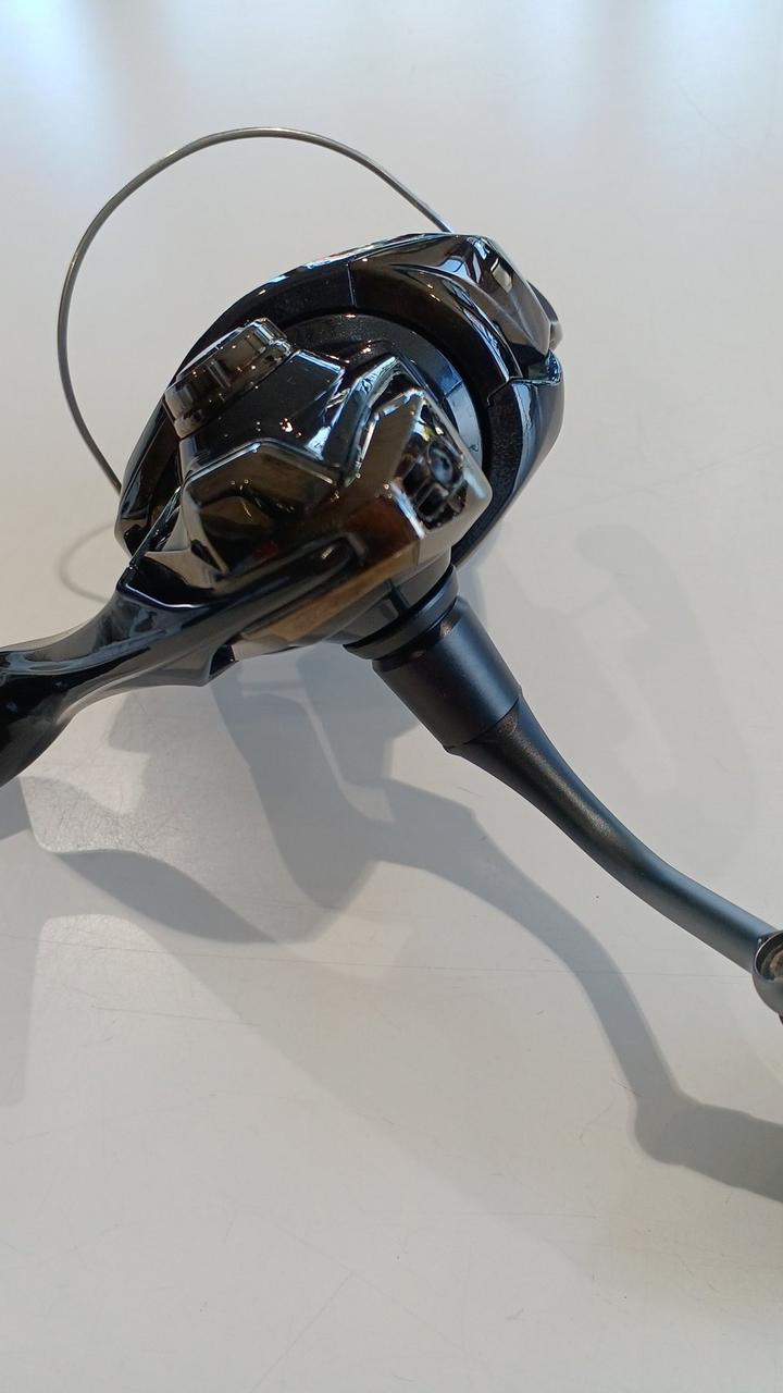 SHIMANO Spinning Reel 24EXSENCE BB 4000MHG
