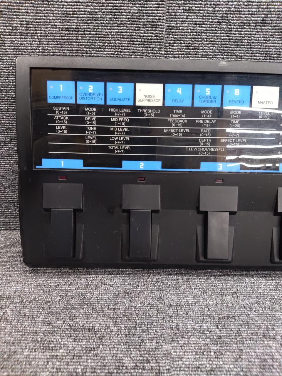 BOSS Multi-Effects Pedal ME-6
