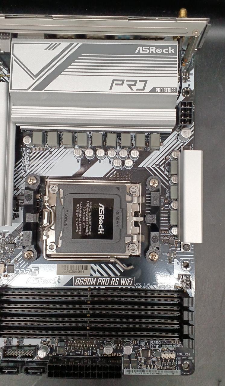 ASROCK Motherboard B650M PRO RS