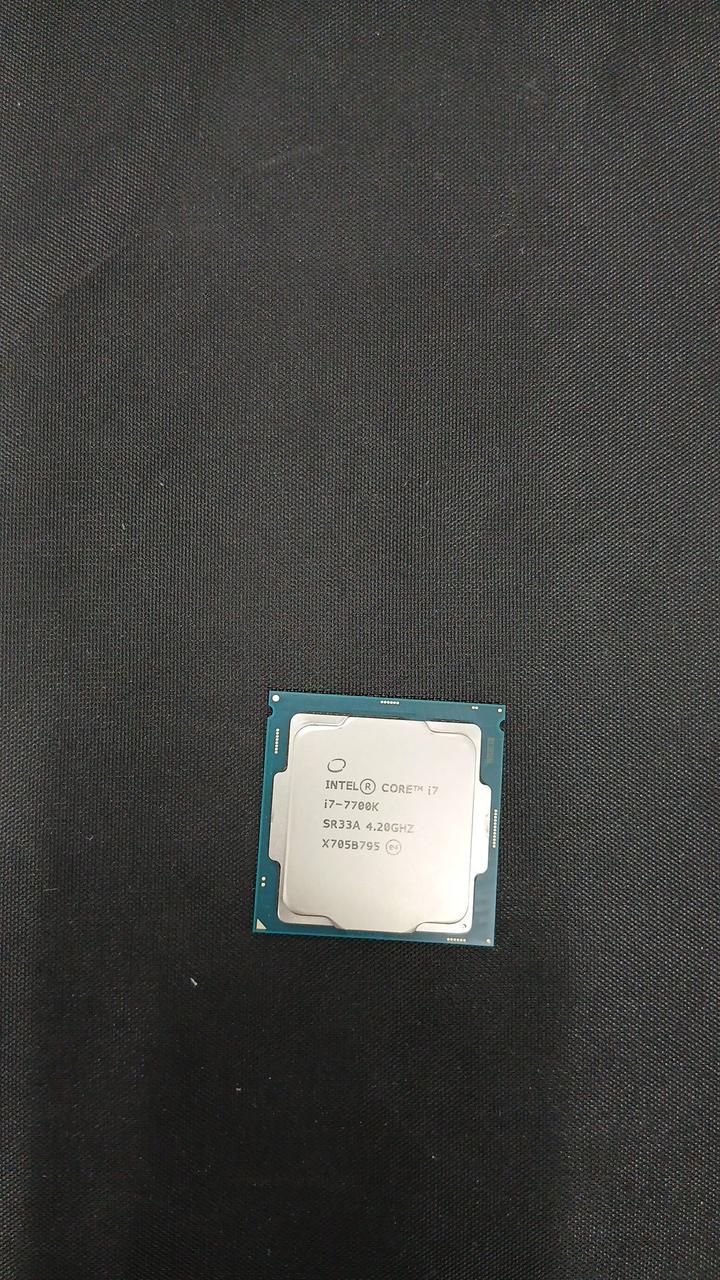 INTEL CPU I7-7700K SR33A 4.20GHZ