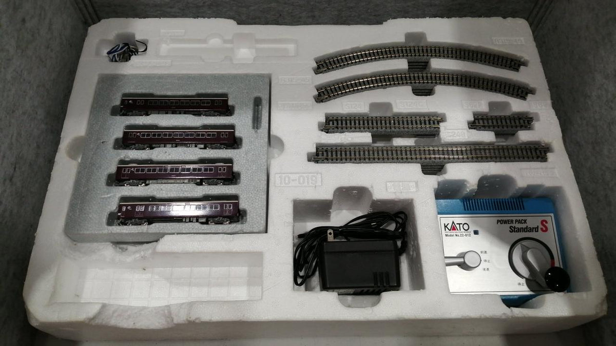 KATO N Gauge 10-022 Hankyu 6300 Series Starter Set