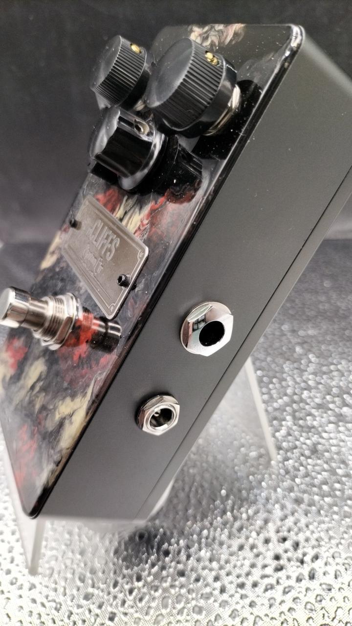 PHANTOM EVR Effects pedal: CLIFFS