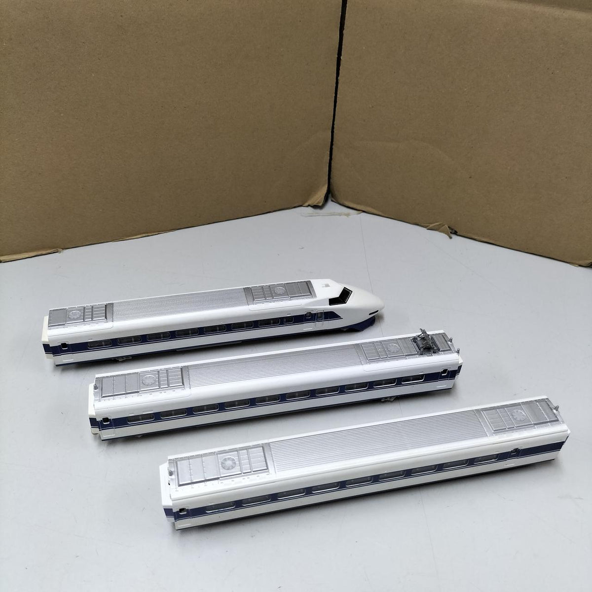 Tomix 100 Series Tokaido & Sanyo Shinkansen 7-Car Set Vehicle Only