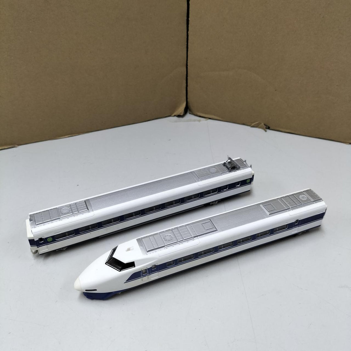 Tomix 100 Series Tokaido & Sanyo Shinkansen 7-Car Set Vehicle Only
