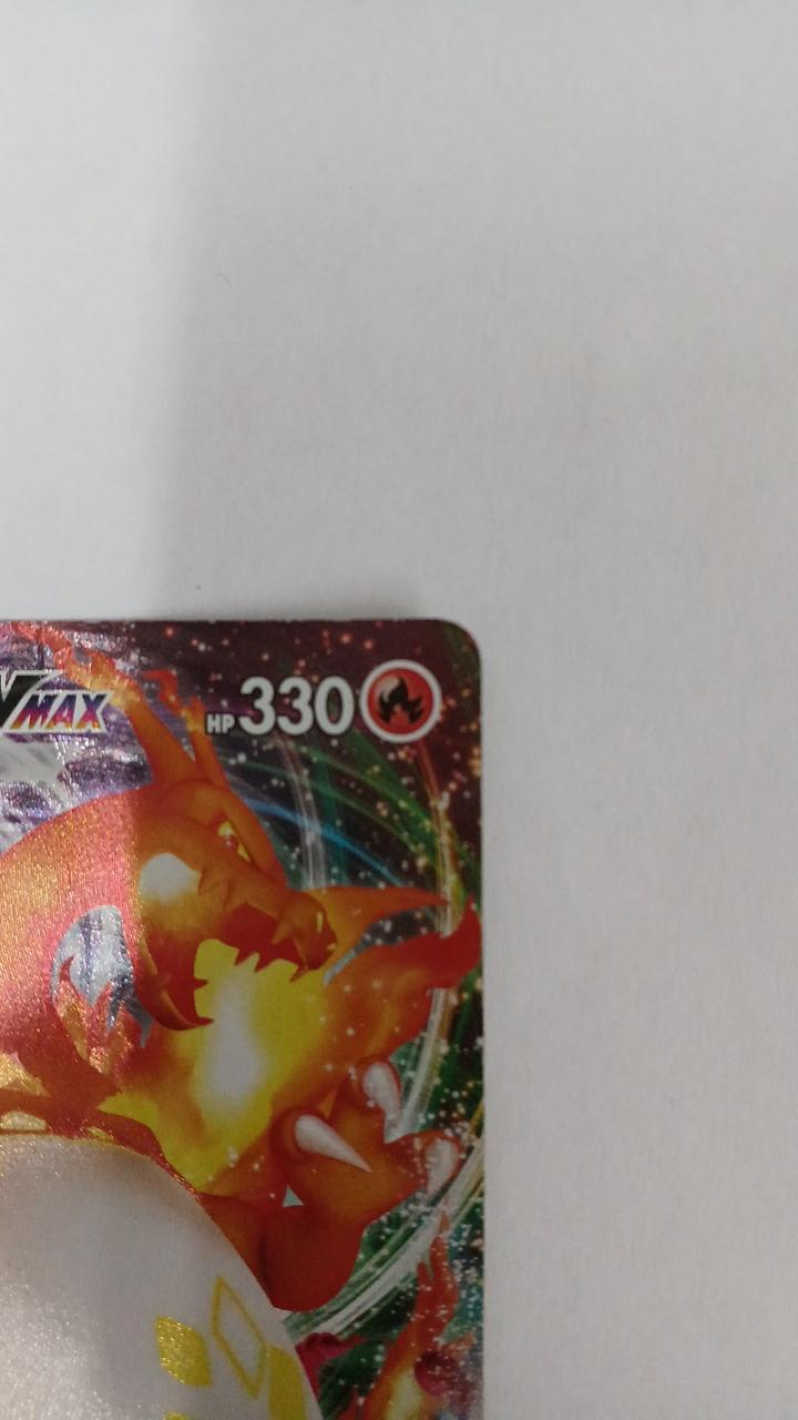 Pokémon Card Charizard VMAX 002/021