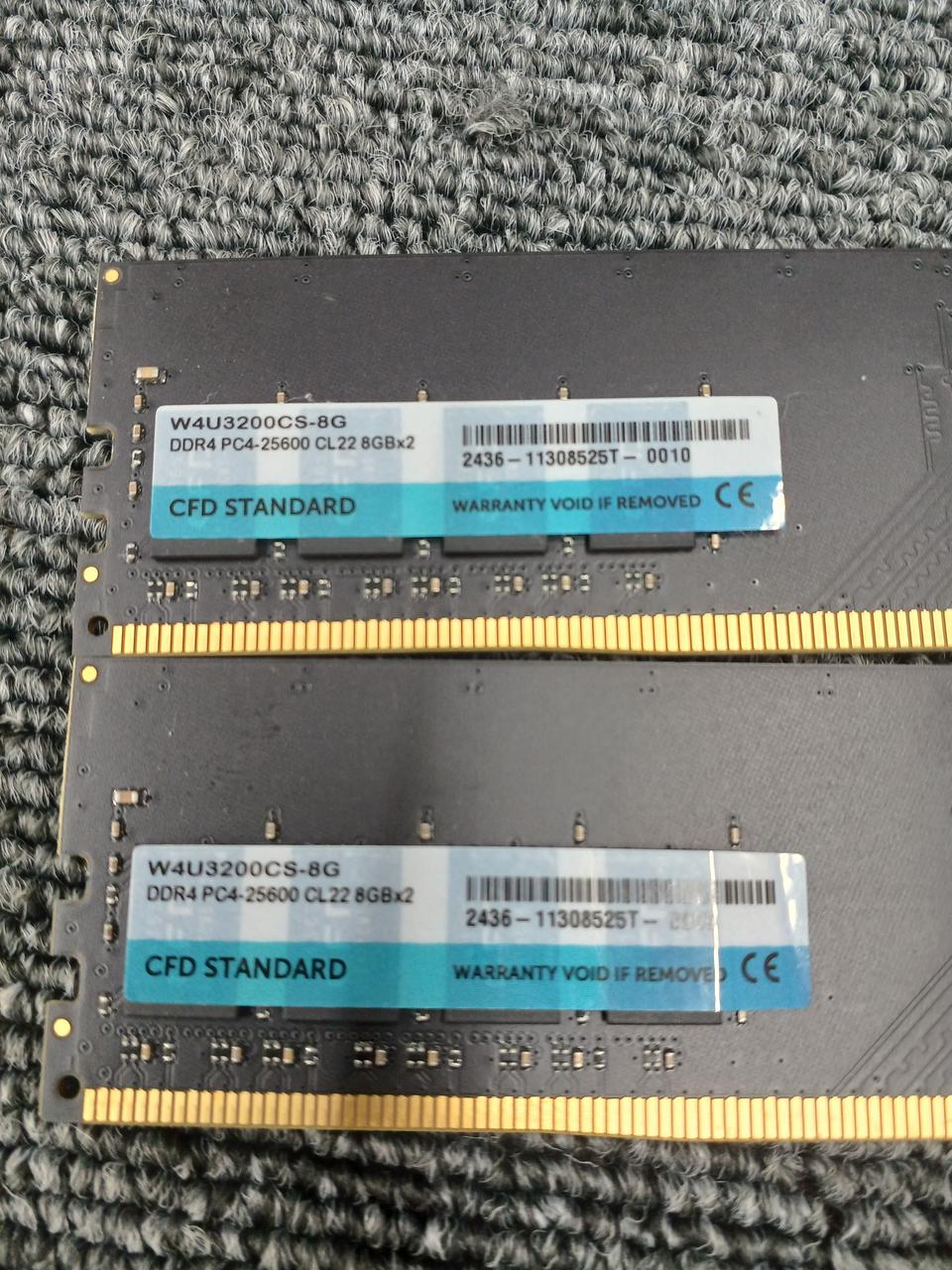CFD DDR4 Memory W4U3200CS-8G - Banzai Thrifting | BanzaiHobby