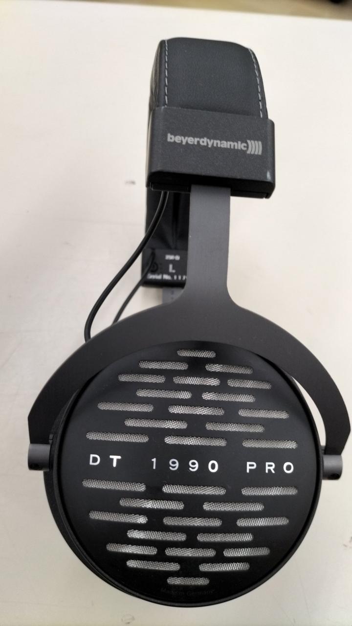 BEYERDDYNAMIC Monitor headphones DT1990 PRO