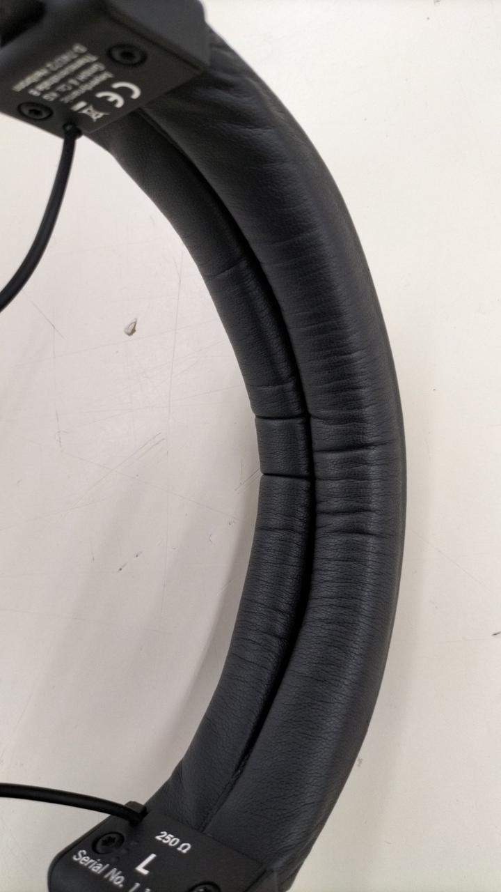 BEYERDDYNAMIC Monitor headphones DT1990 PRO