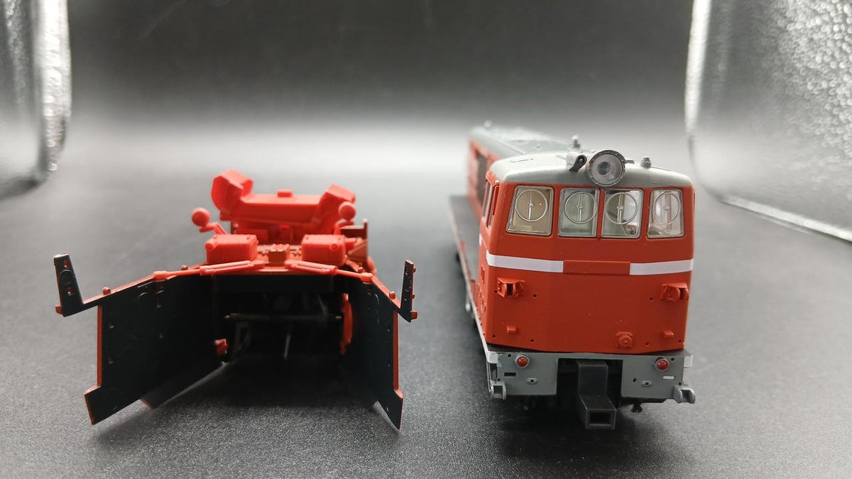 Tramway JNR DD14 (No M) & Front Snow-Throwing Front-Facing Car Model Train