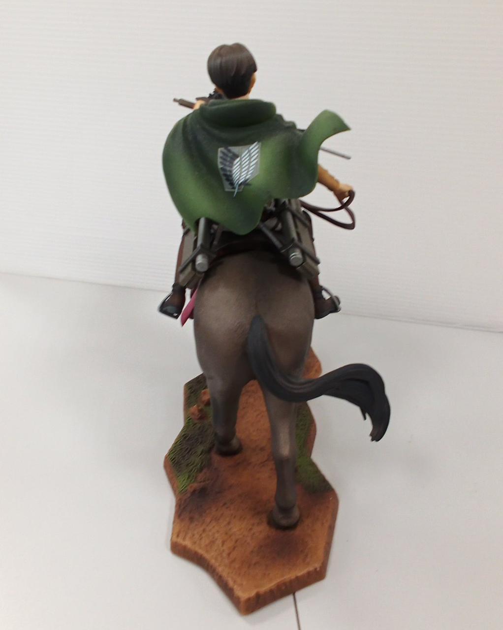 BANPRESTO Ichiban Kuji Attack on Titan B Prize Levi Mounted Figure