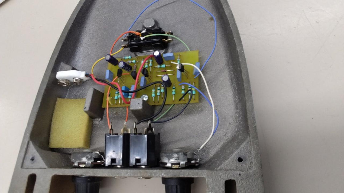 ROGER MAYER Distortion Effects ROCKET FX OCTAVIA
