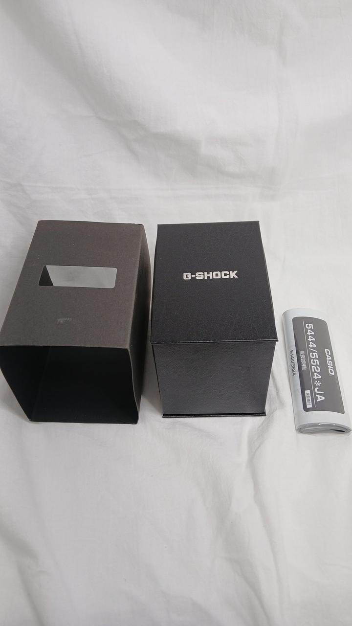 CASIO G-SHOCK GST-W100G