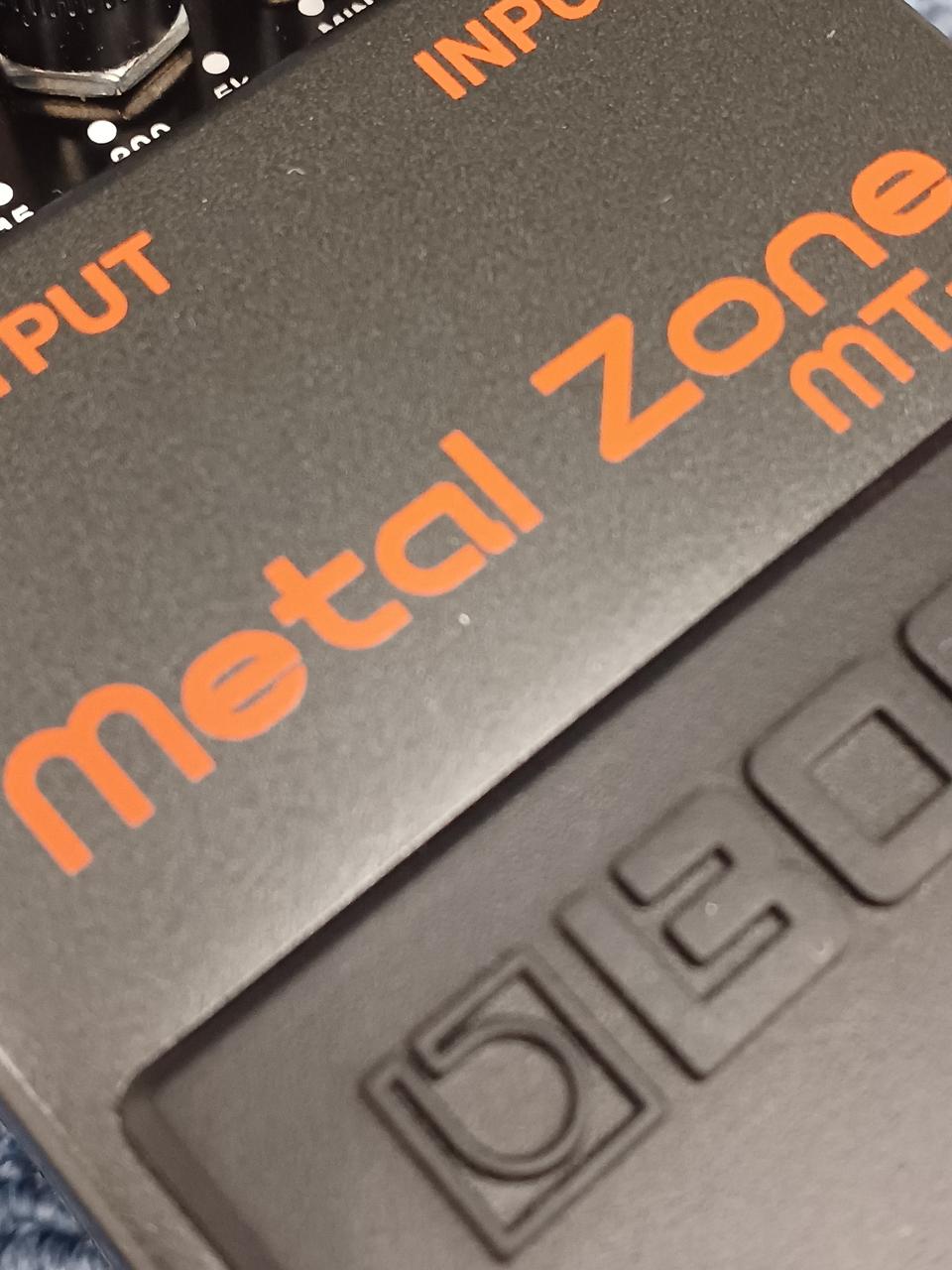 BOSS Effects pedal MT-2