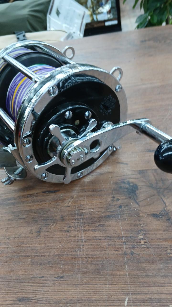PENN Dual-Axle Reel SENATOR 9/0 115L2