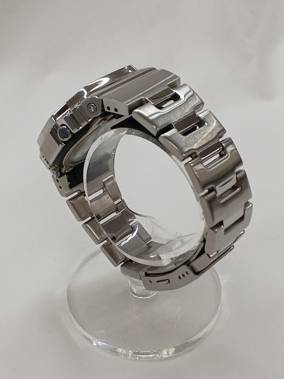 CASIO G-SHOCK GM-2110D