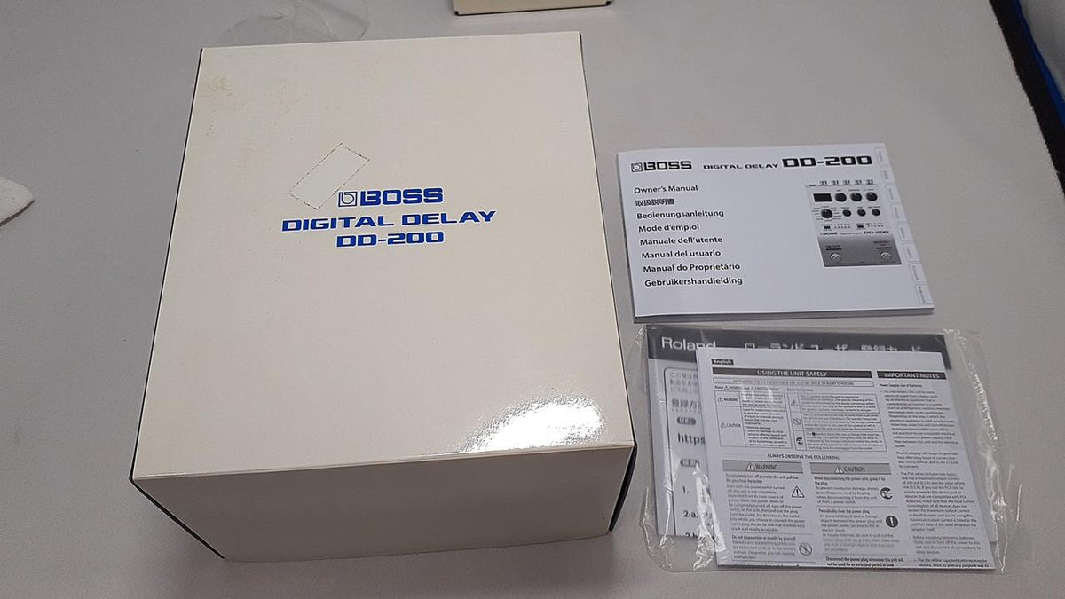 BOSS Effects pedal DD-200