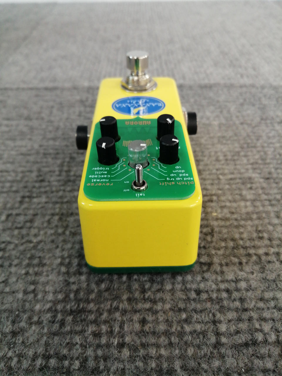 BANANANA EFFECTS Effects Delay AURORA