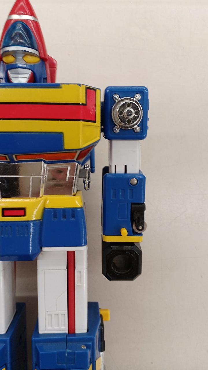 Dengeki Sentai Changeman Chogokin Change Robo DX GC-28