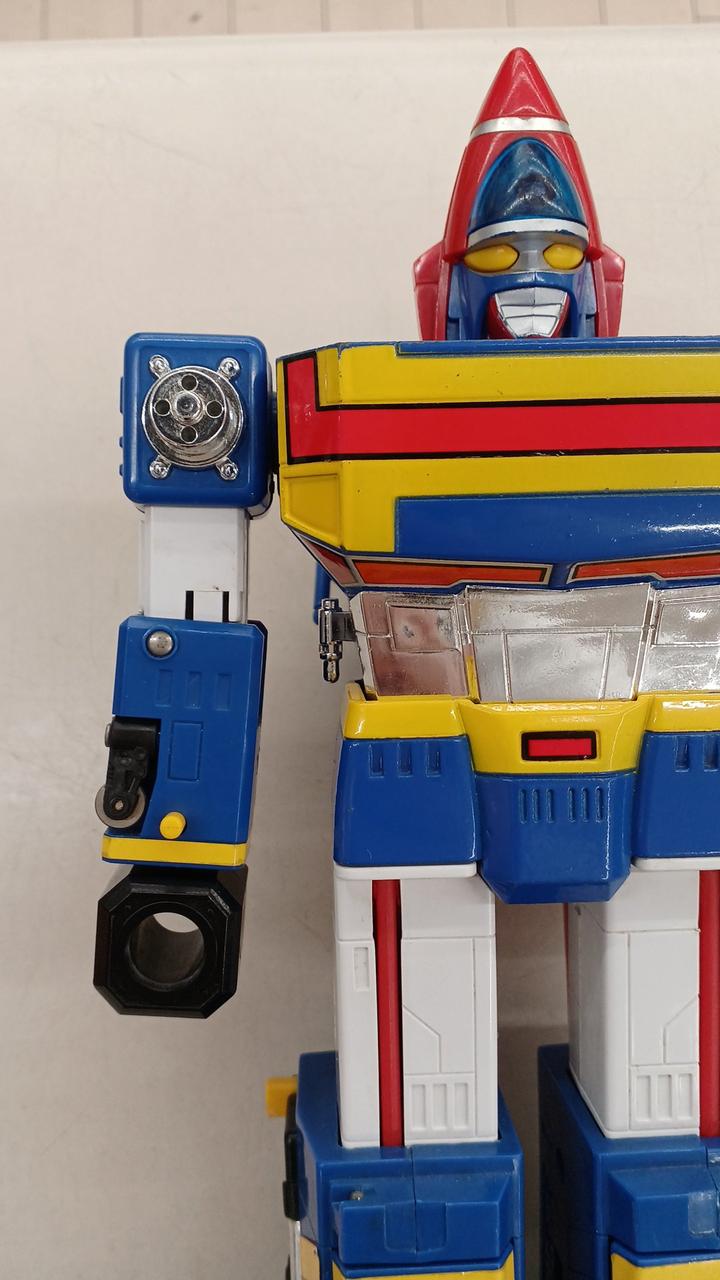 Dengeki Sentai Changeman Chogokin Change Robo DX GC-28