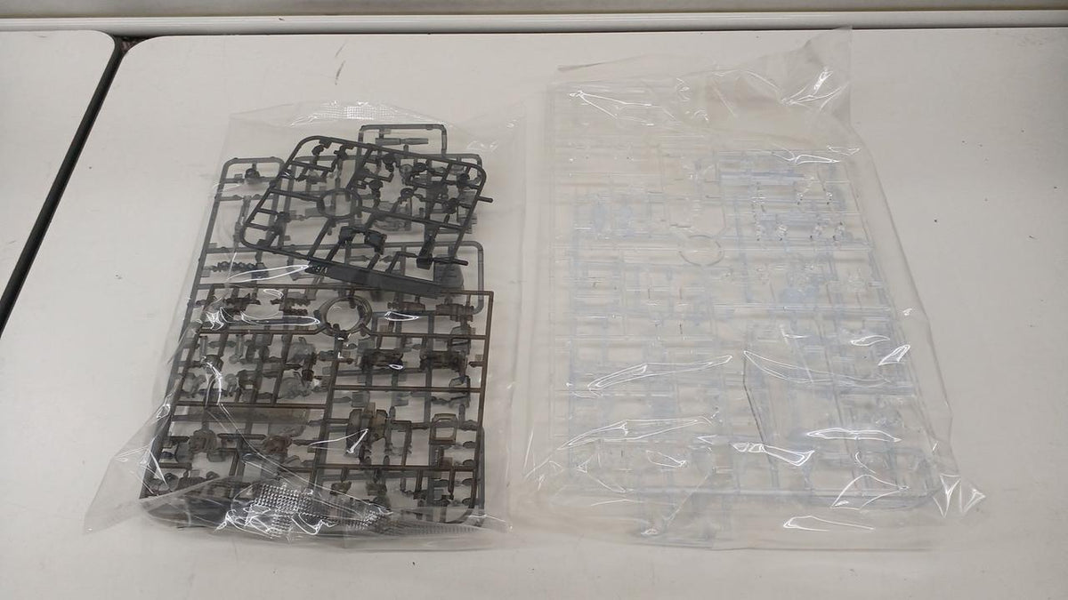 BANDAI Gundam Color Clear VER. (Premium Bandai Exclusive) RX-78-2 - Banzai Thrifting | BanzaiHobby