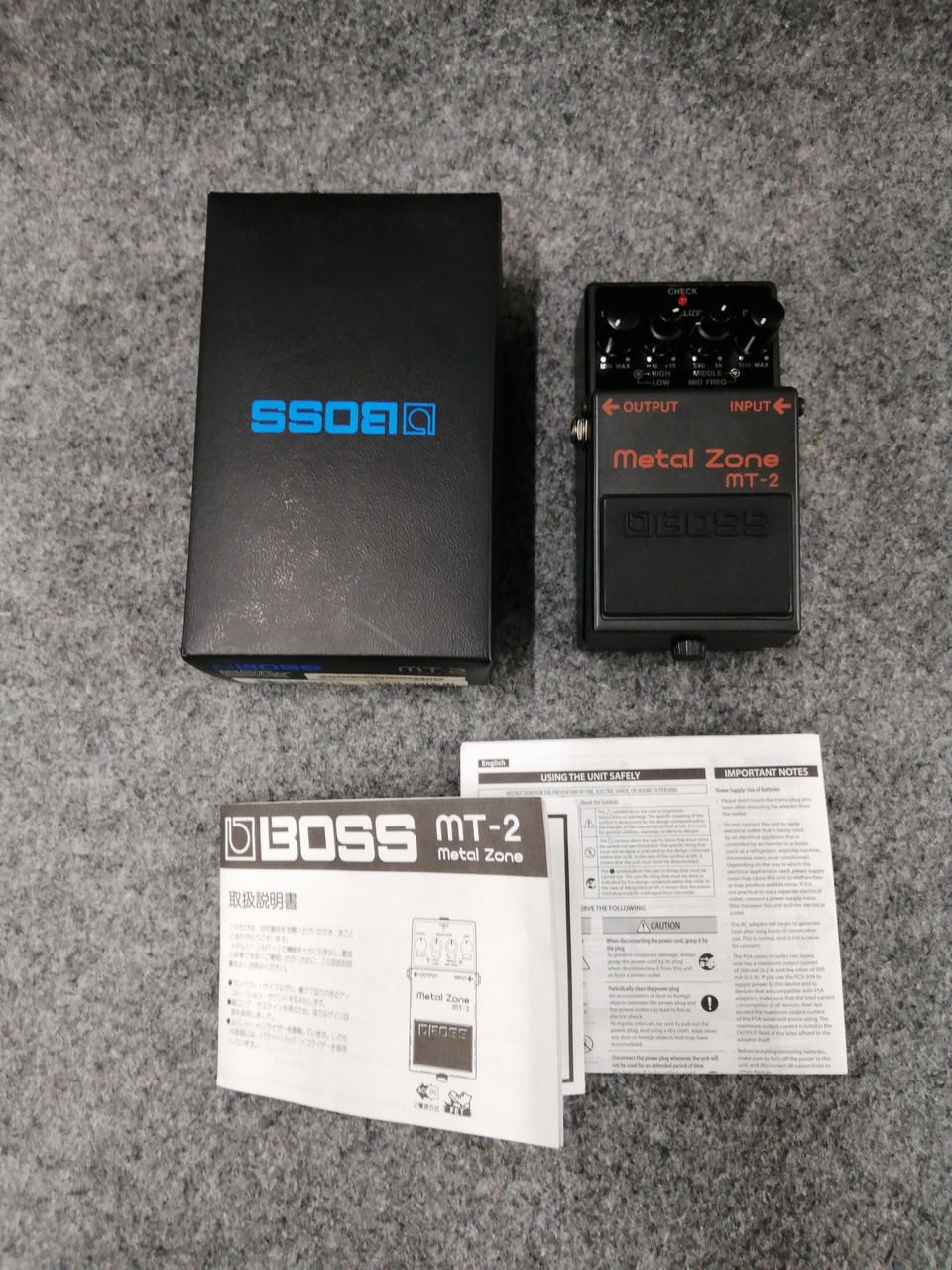 BOSS Effects pedal MT-2