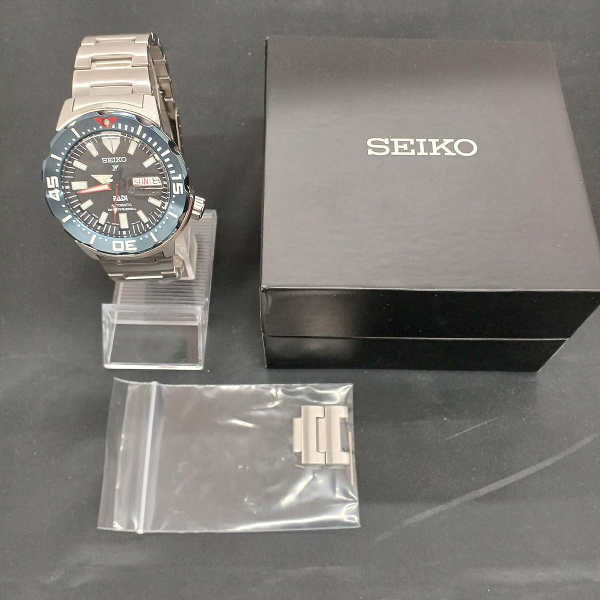 SEIKO×PADI Diver's Watch 4R36-07N0 - Banzai Thrifting | BanzaiHobby