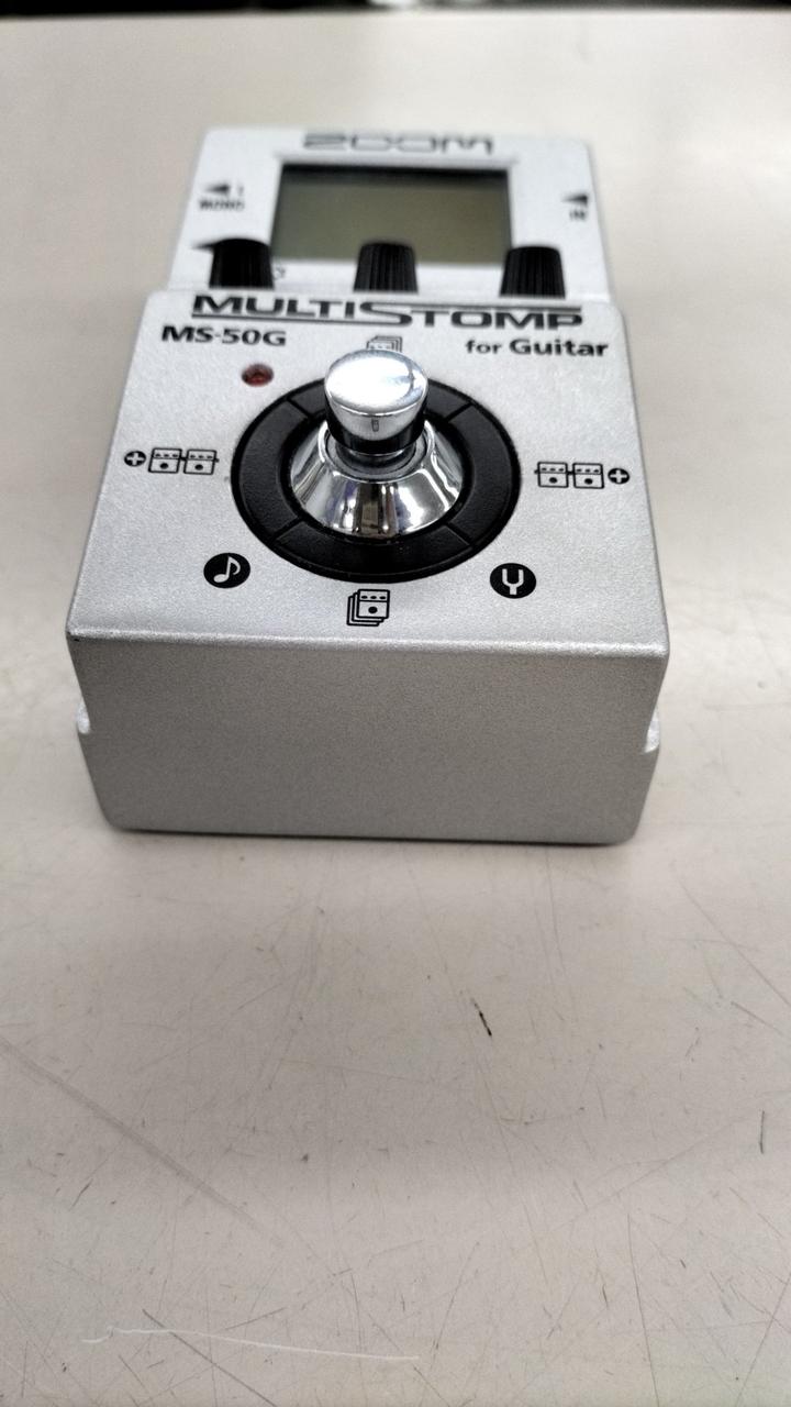 ZOOM Multi-Effects Pedal MS-50G