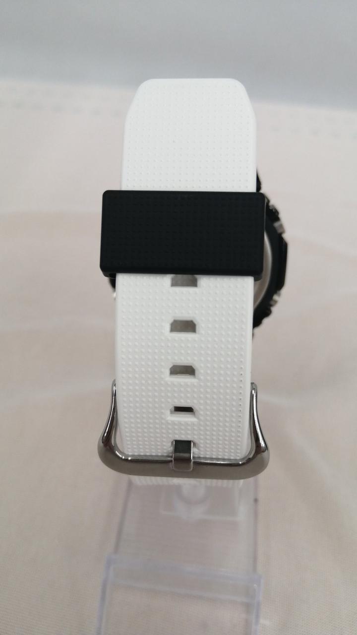 CASIO G-SHOCK GBM-2100