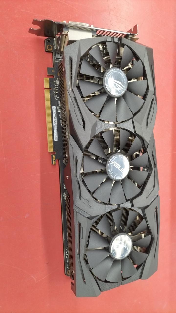 ASUS Graphics Board: STRIX GEFORCE GTX 1070-08G