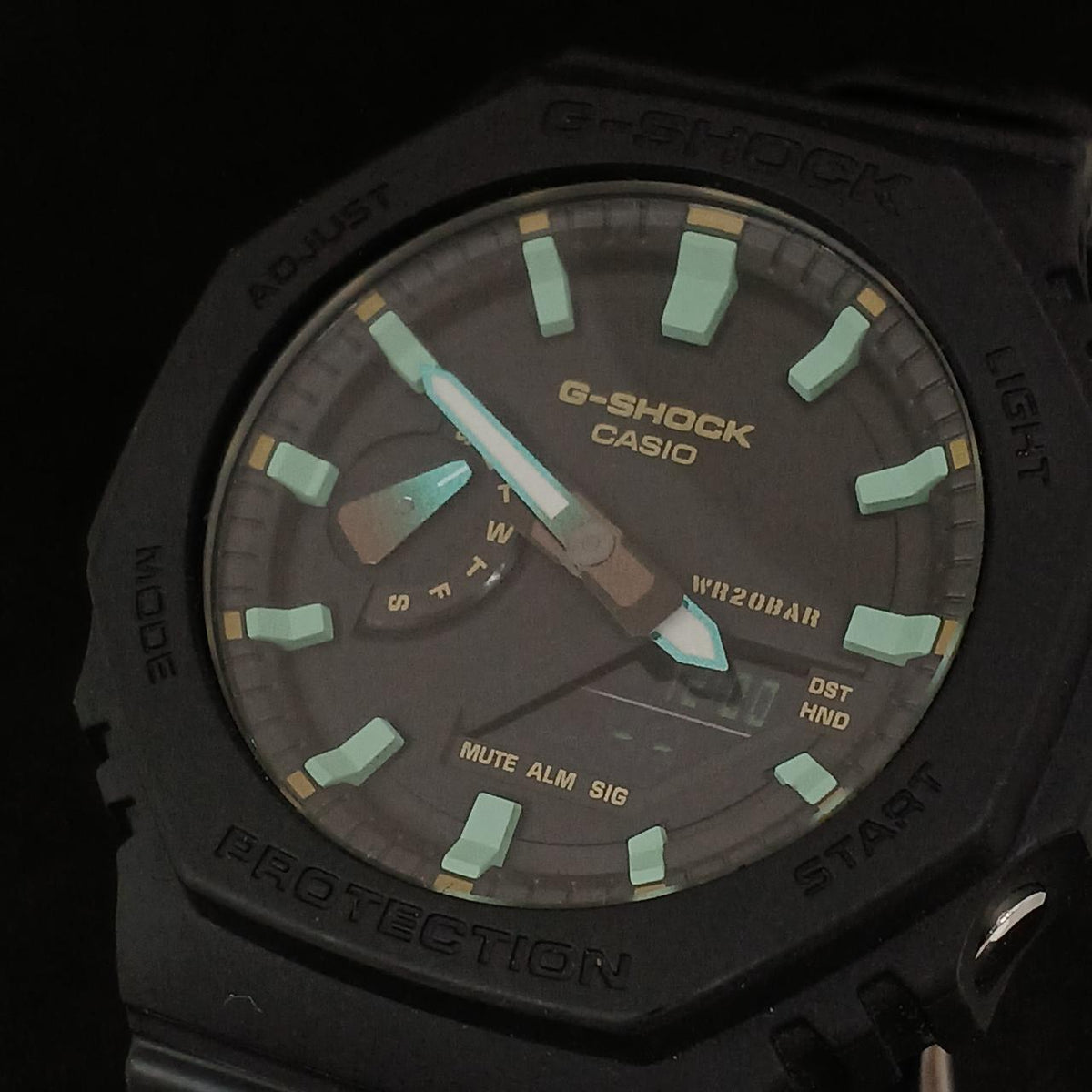 CASIO G-SHOCK GA-2100RC