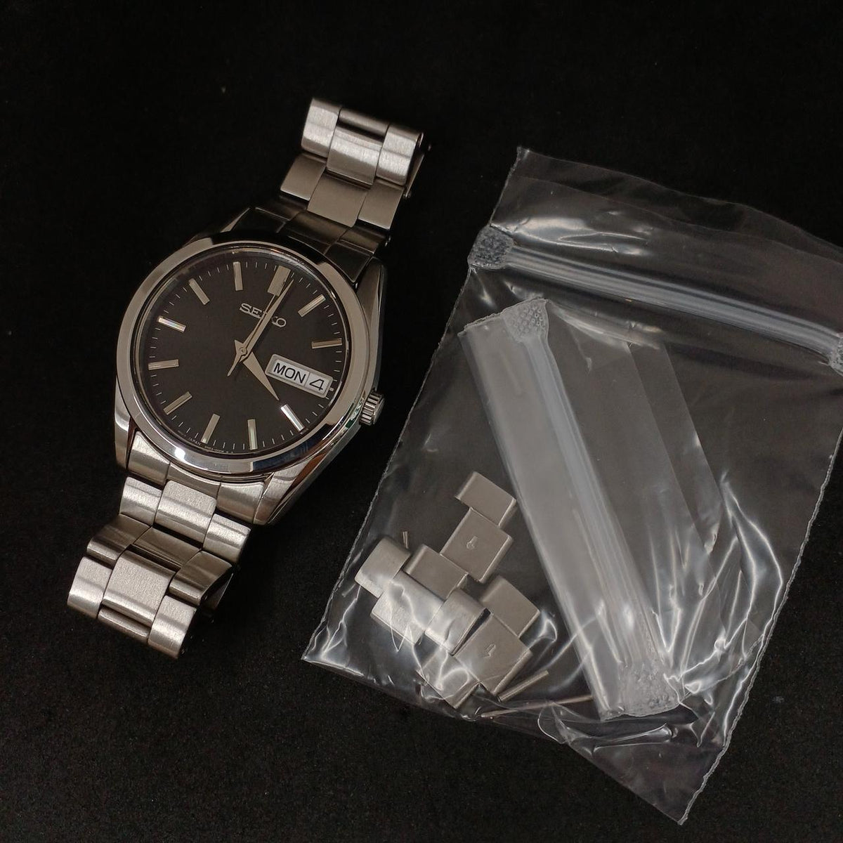 SEIKO Wristwatch 6N53-00B0