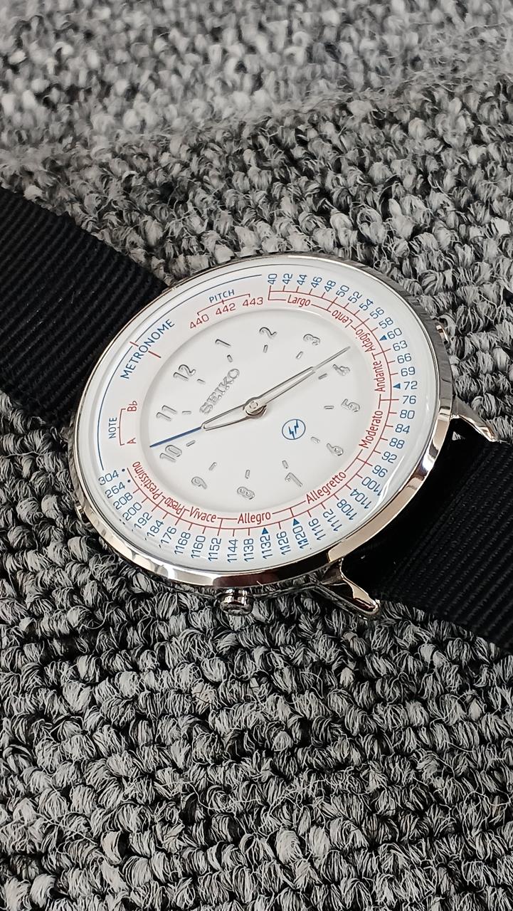 SEIKO FRAGMENT METRONOME Quartz PA50-00B0