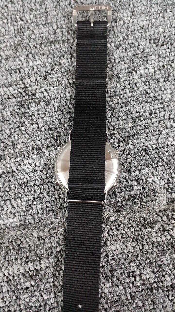 SEIKO FRAGMENT METRONOME Quartz PA50-00B0