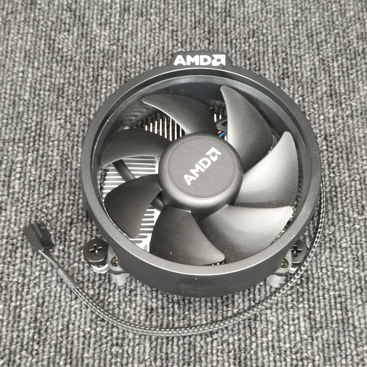 AMD RYZEN 5 5600 RYZEN 5 5600
