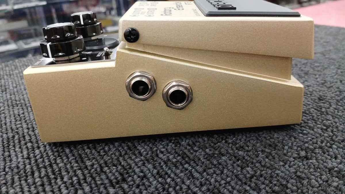 BOSS Effects pedal RT-2