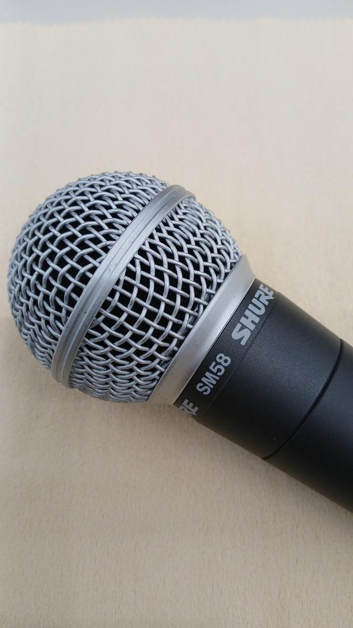 SHURE Dynamic Microphone SM58