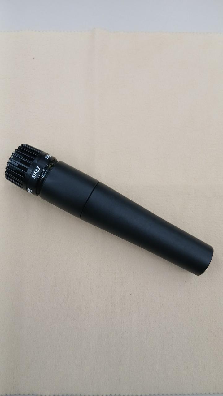 SHURE Dynamic Microphone SM57