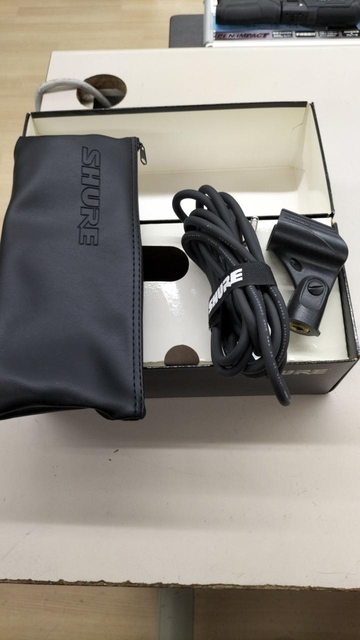 SHURE Dynamic Microphone SM58